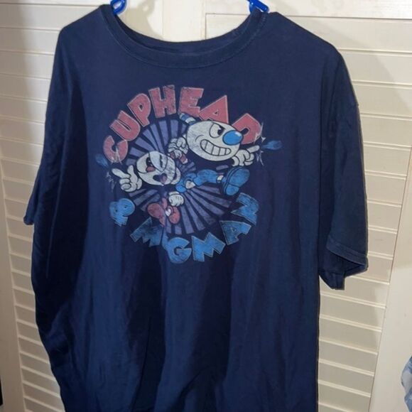 Funko Cuphead and mug man graphic T-shirt - Picture 1 of 3